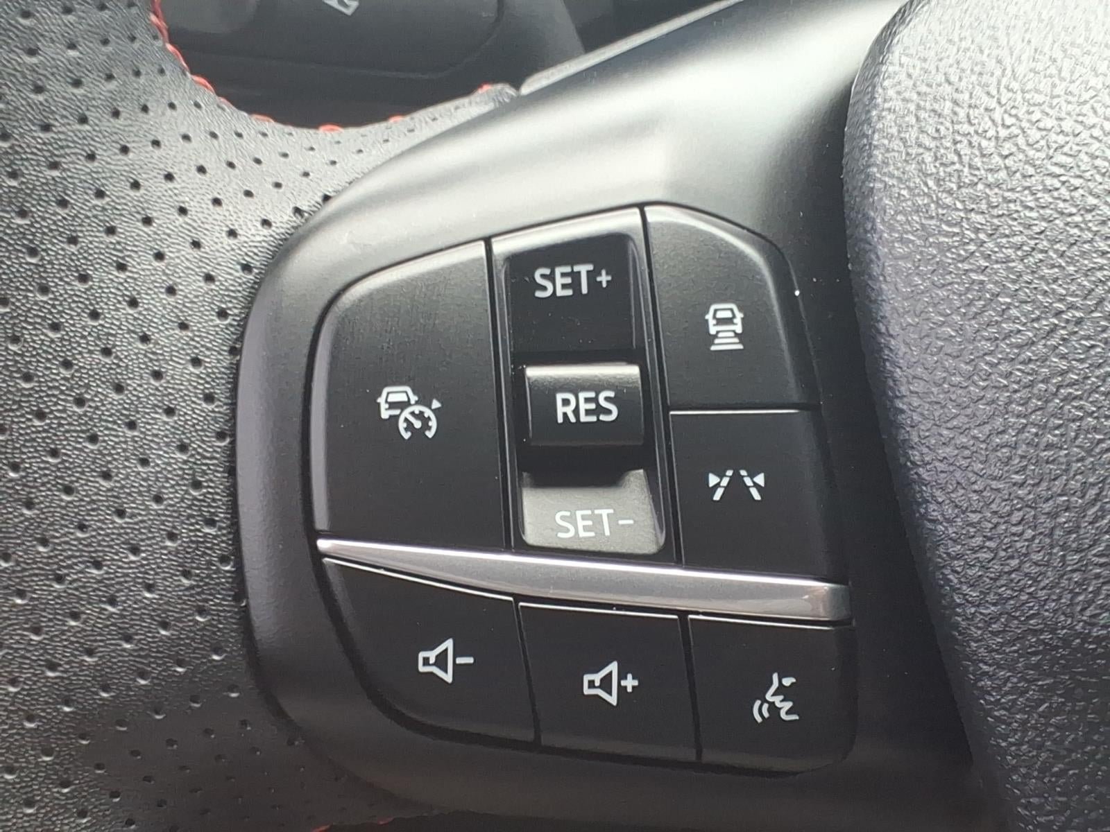 Certified 2024 Ford Escape ST-Line w/ Tech Pack #1 FWD image 24