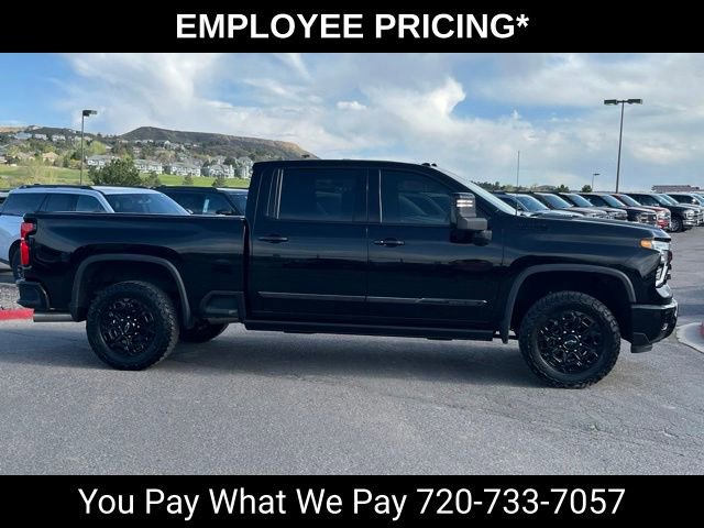 Used 2024 Chevrolet Silverado 2500 High Country w/ High Country Premium Package AWD/4WD image 7