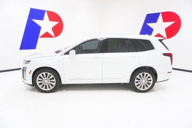 Used 2025 Cadillac XT6 Premium Luxury w/ Technology Package FWD image 14