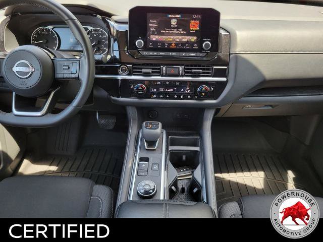 Used 2022 Nissan Pathfinder SV AWD/4WD image 19