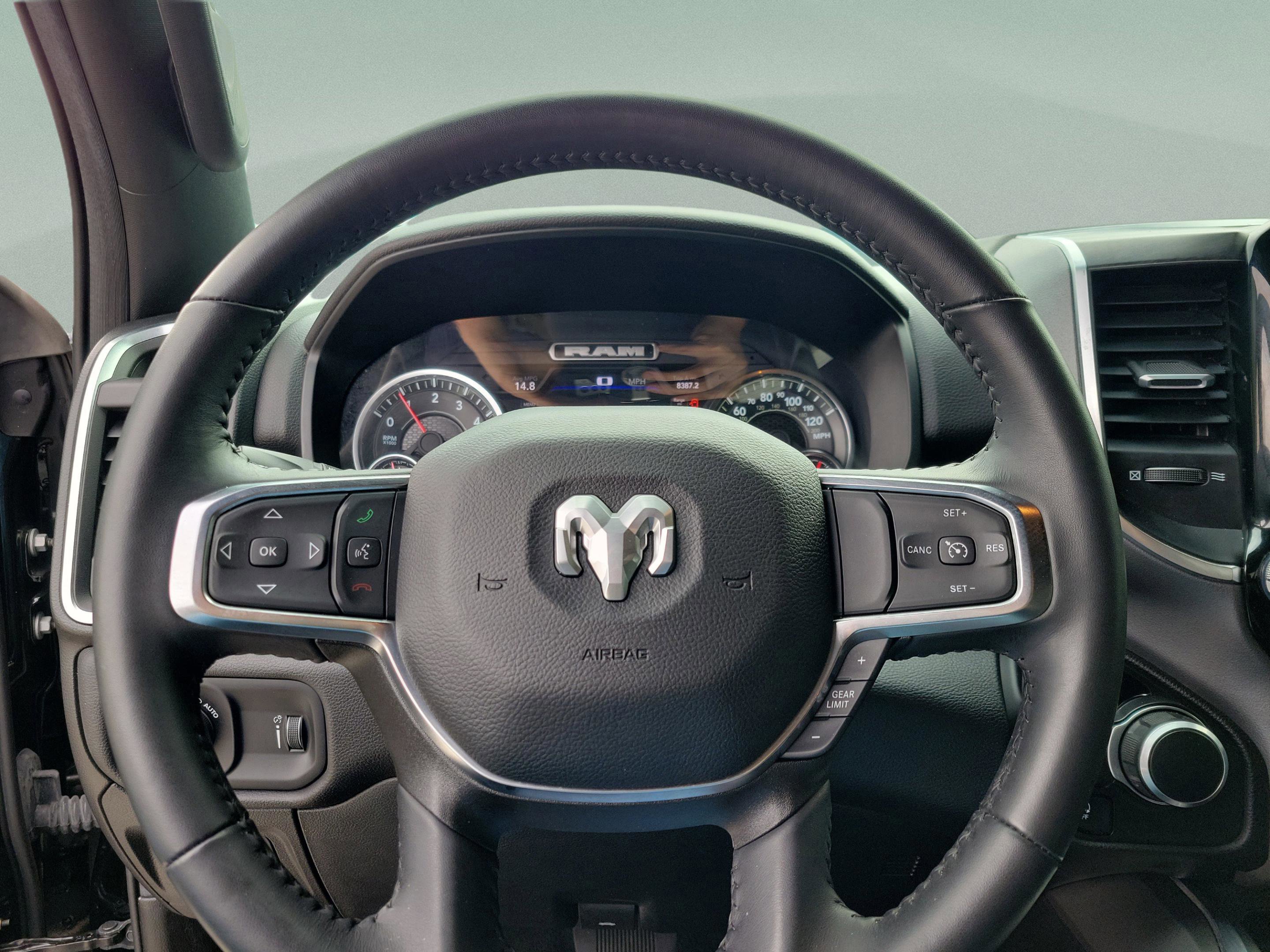 Used 2024 RAM 1500 Big Horn image 11