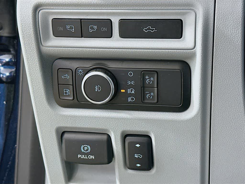 Certified 2022 Ford F150 Limited AWD/4WD image 27