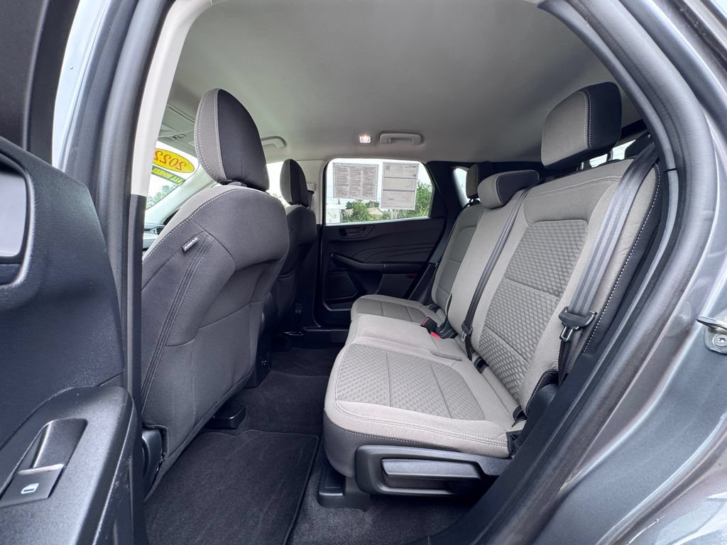 Certified 2022 Ford Escape SE AWD/4WD image 13