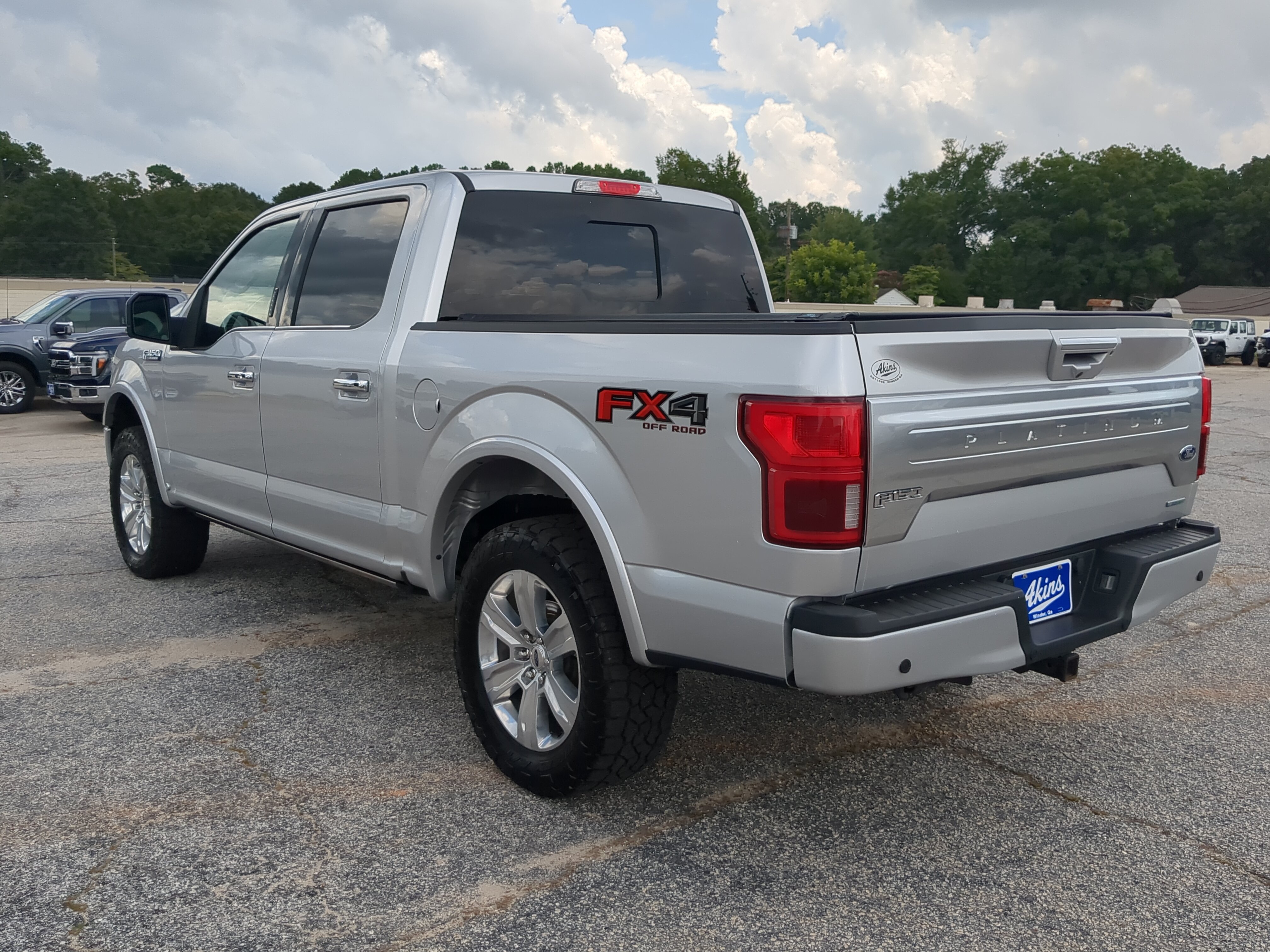 Certified 2019 Ford F150 Platinum w/ Equipment Group 701A Luxury AWD/4WD image 5