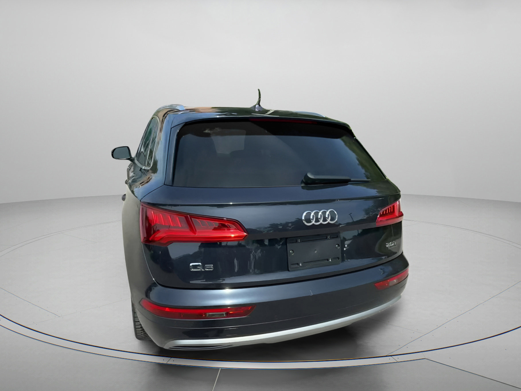 Used 2018 Audi Q5 2.0T Premium Plus w/ Premium Plus Package image 18