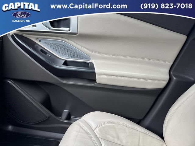 Certified 2020 Ford Explorer Platinum w/ Premium Technology Package AWD/4WD image 29