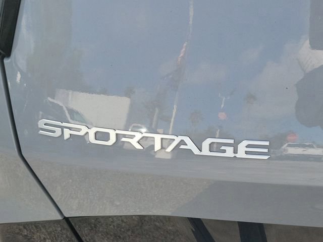 Used 2023 Kia Sportage SX image 5