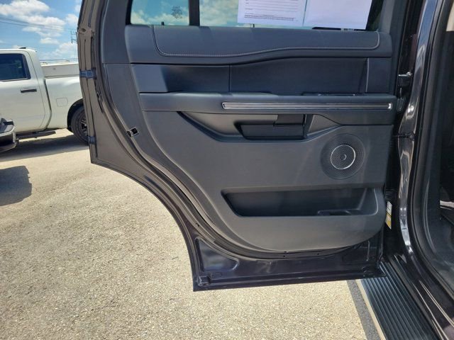 Certified 2023 Ford Expedition XLT RWD image 14