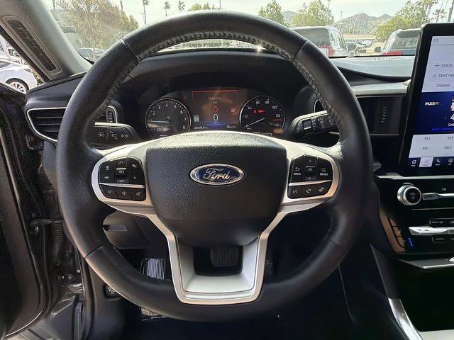 Certified 2023 Ford Explorer Limited w/ Limited Technology Package image 9