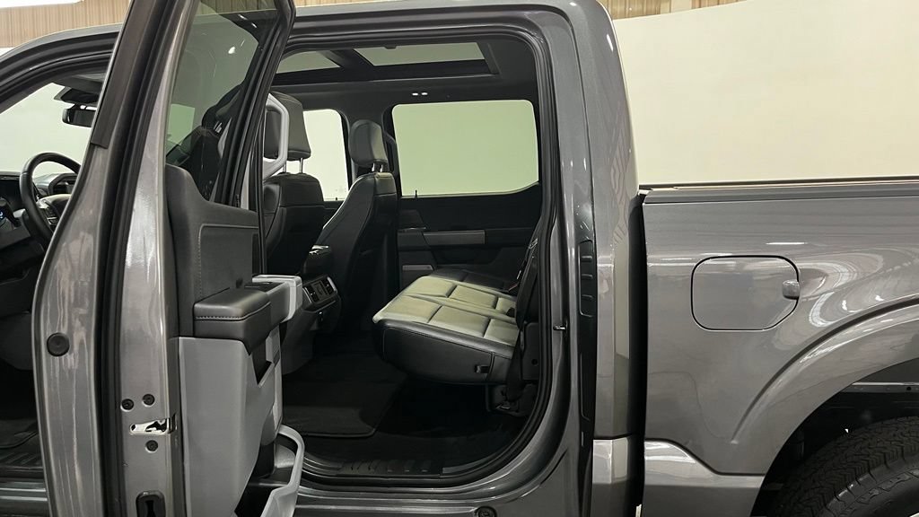 Certified 2025 Ford F150 Lariat AWD/4WD image 16