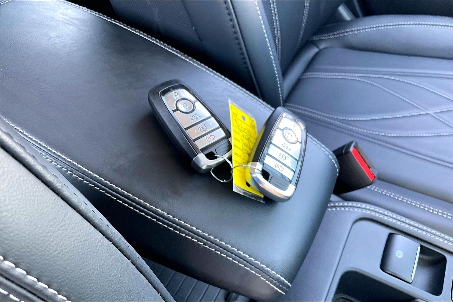 Certified 2025 Ford Mustang Mach-E Select AWD/4WD image 11