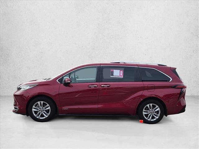 Used 2021 Toyota Sienna Limited AWD/4WD image 8