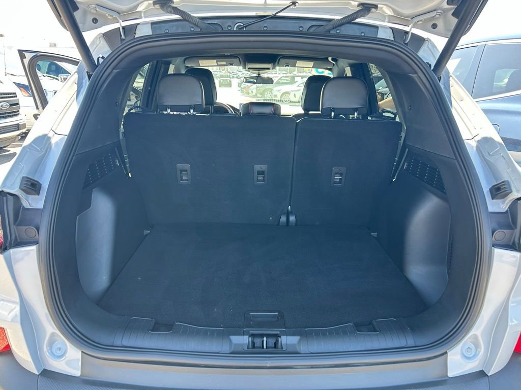 Certified 2025 Ford Escape ST-Line w/ Tech Pack #1 AWD/4WD image 27