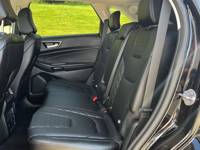 Certified 2024 Ford Edge Titanium AWD/4WD image 25