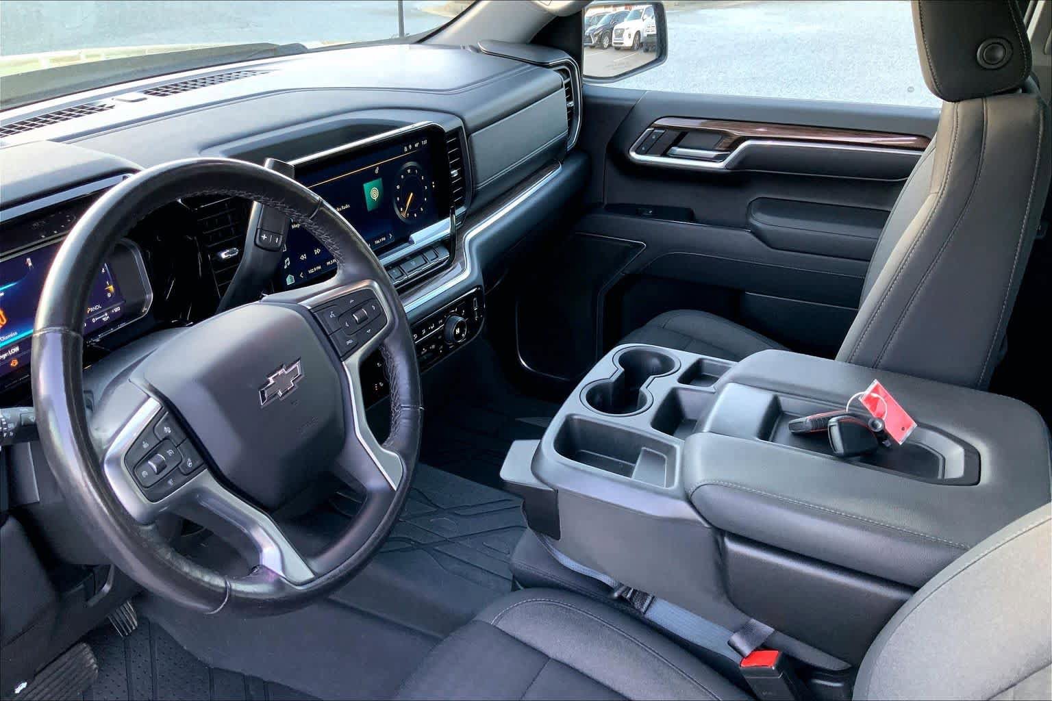 Used 2023 Chevrolet Silverado 1500 RST w/ Protection Package RWD image 15