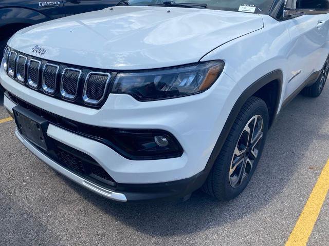 Used 2022 Jeep Compass Limited AWD/4WD image 19