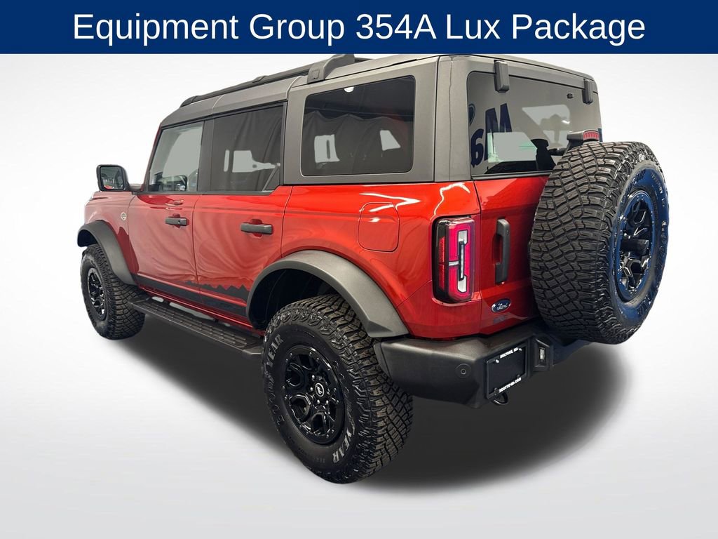 Certified 2023 Ford Bronco Wildtrak AWD/4WD image 3