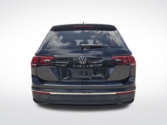 Used 2024 Volkswagen Tiguan S FWD image 8