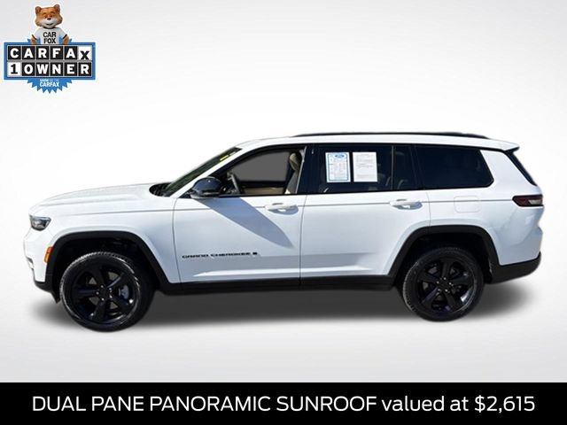 Used 2025 Jeep Grand Cherokee L Limited w/ Black Appearance Package AWD/4WD image 5