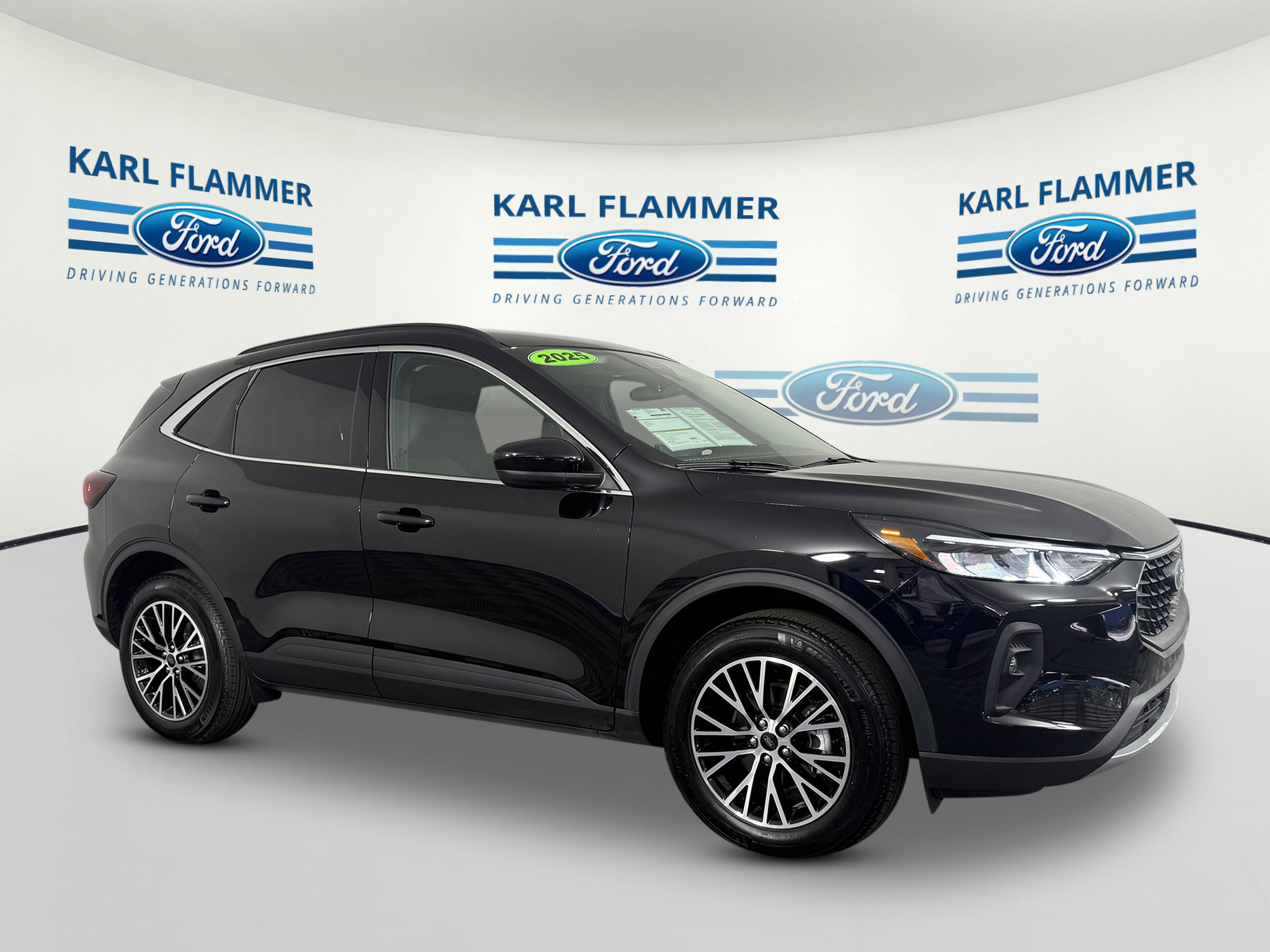 Certified 2025 Ford Escape SE