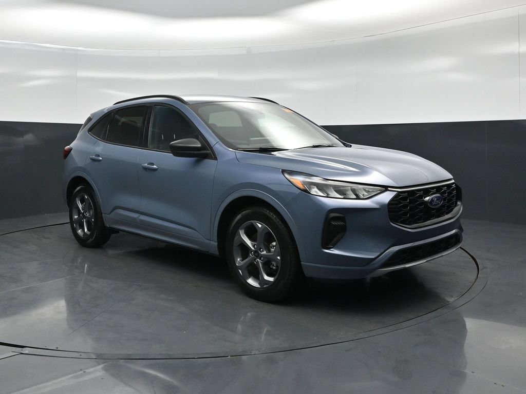 Certified 2024 Ford Escape ST-Line w/ Tech Pack #1 FWD image 26