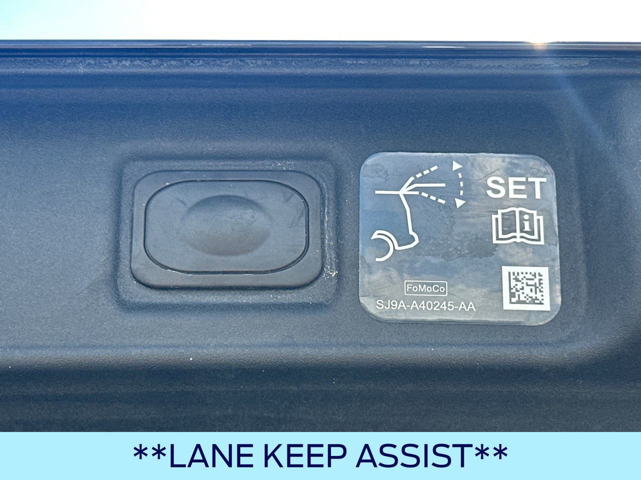 Certified 2025 Ford Mustang Mach-E Premium image 22