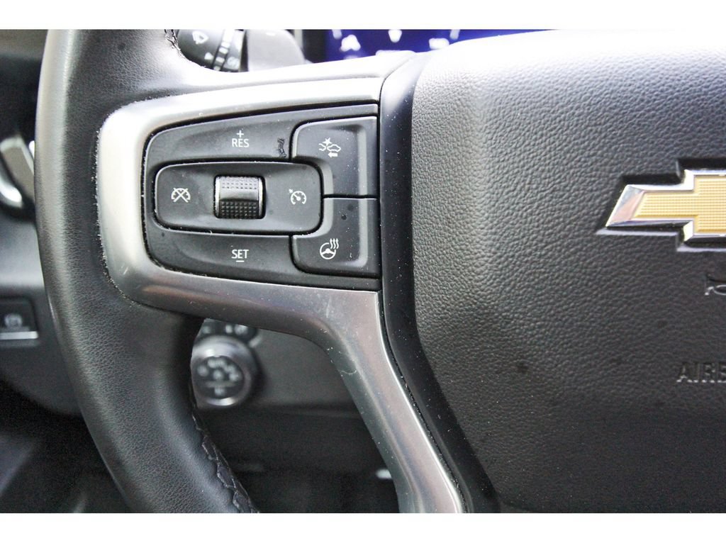 Used 2023 Chevrolet Silverado 1500 LTZ w/ LTZ Convenience Package II AWD/4WD image 18