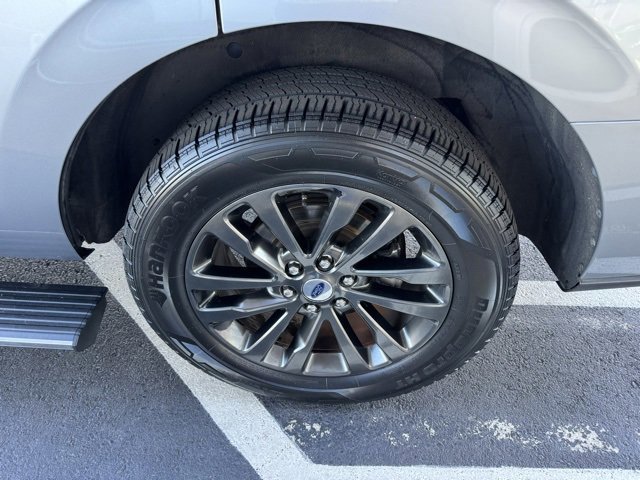 Certified 2020 Ford Expedition Limited image 38