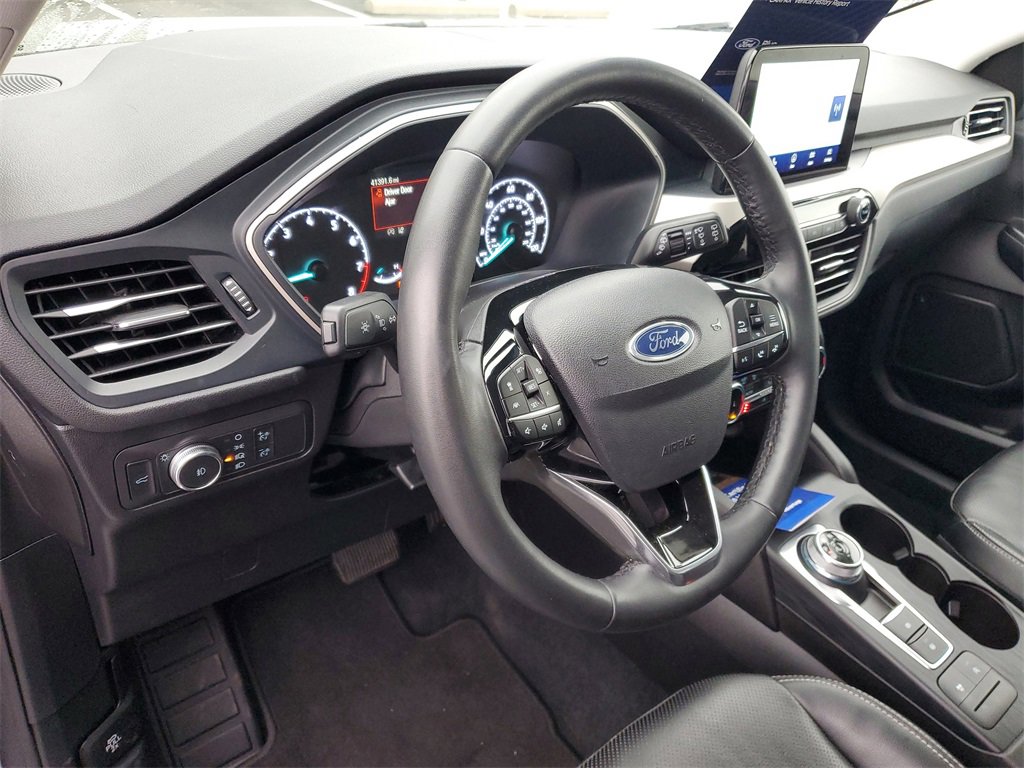 Certified 2022 Ford Escape SEL image 11