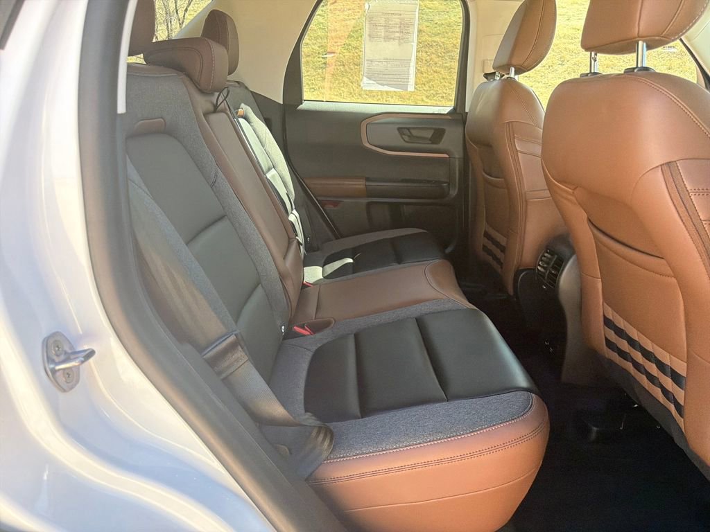 Certified 2024 Ford Bronco Sport Outer Banks AWD/4WD image 27