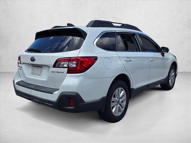 Used 2018 Subaru Outback 2.5i Premium AWD/4WD image 5