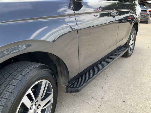 Certified 2024 Ford Expedition XLT RWD image 25