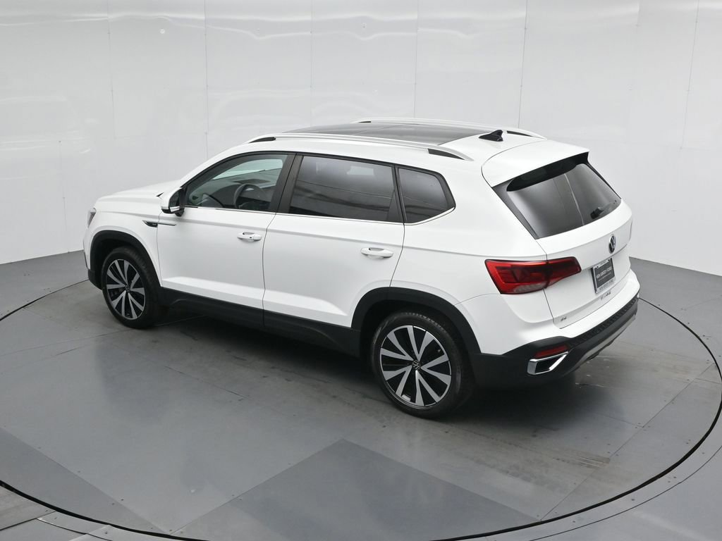 Used 2022 Volkswagen Taos SE FWD image 38