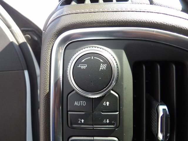 Used 2019 GMC Sierra 1500 SLT w/ SLT Premium Plus Package AWD/4WD image 32