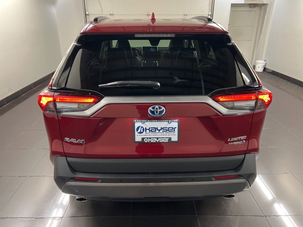 Used 2021 Toyota RAV4 Limited image 3