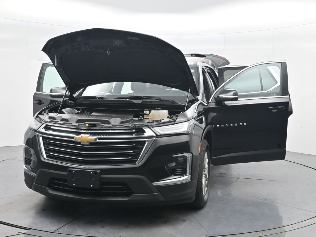 Used 2023 Chevrolet Traverse LT FWD image 40