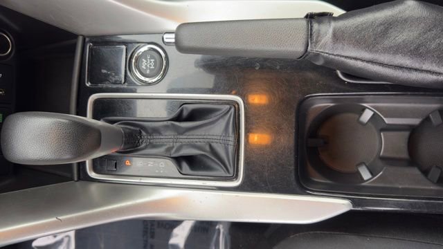 Used 2022 Mitsubishi Eclipse Cross ES image 17