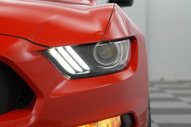 Certified 2019 Ford Mustang Shelby GT350 w/ Technology Package RWD image 32