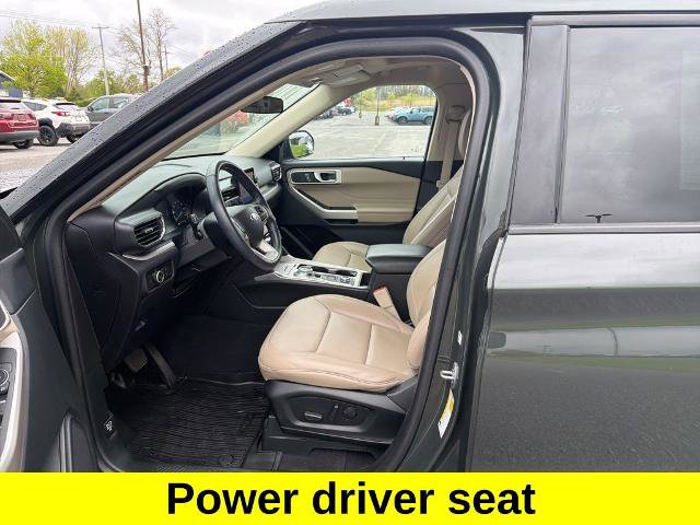 Certified 2023 Ford Explorer XLT w/ Equipment Group 202A AWD/4WD image 8