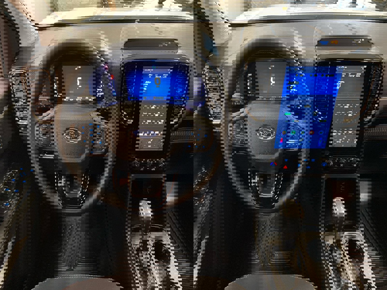 Certified 2024 Ford Ranger XLT w/ Technology Package image 11