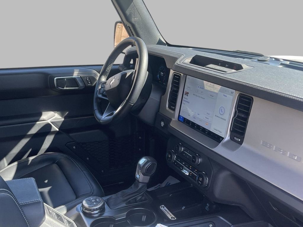 Certified 2025 Ford Bronco Outer Banks image 15