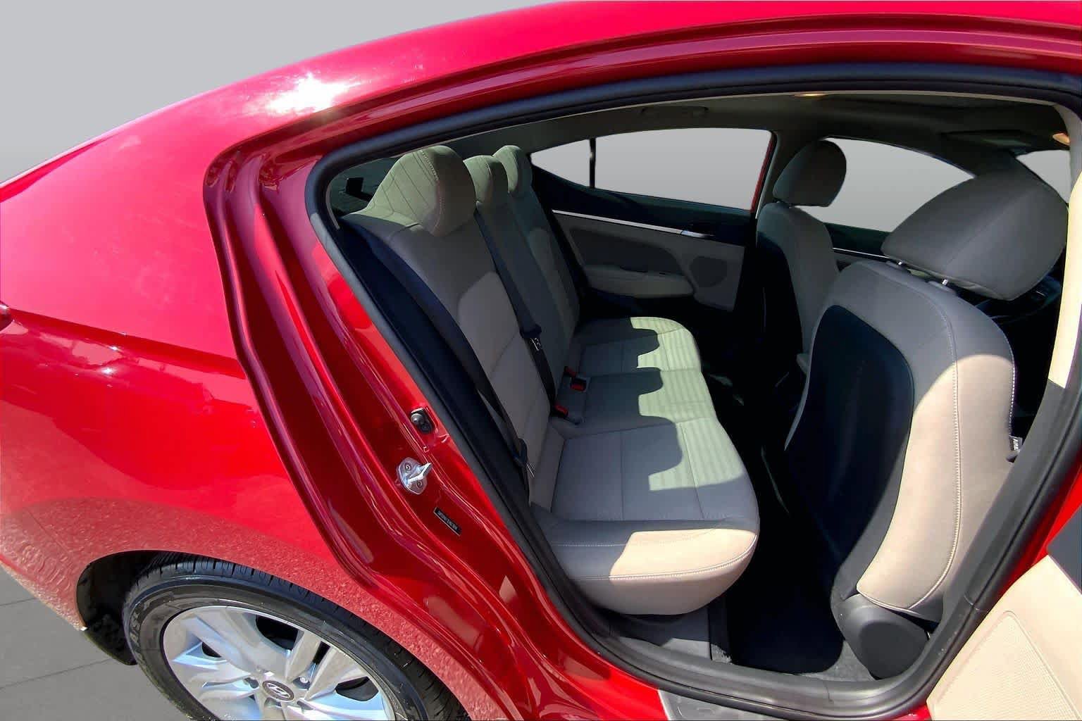 Used 2020 Hyundai Elantra Value Edition FWD image 19
