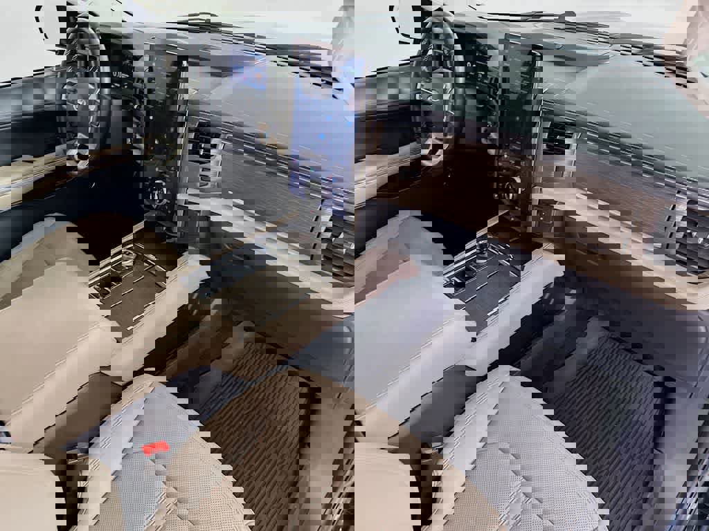 Certified 2022 Ford Expedition Limited image 36