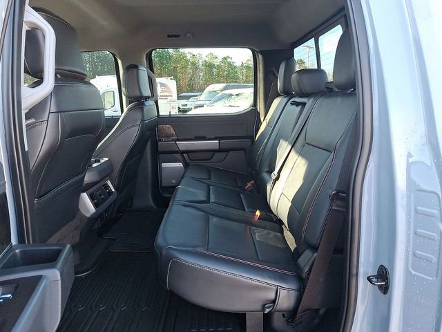 Certified 2024 Ford F250 Lariat w/ Chrome Package image 31