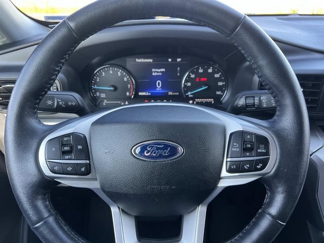 Certified 2022 Ford Explorer XLT w/ Class IV Trailer Tow Package AWD/4WD image 22