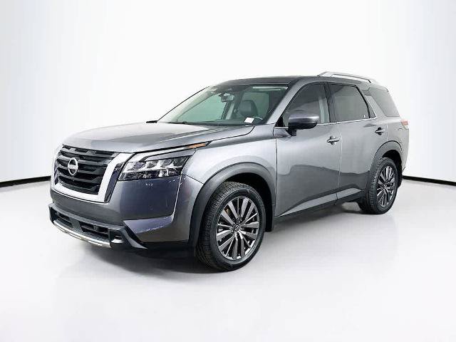 Used 2023 Nissan Pathfinder SL w/ SL Premium Package