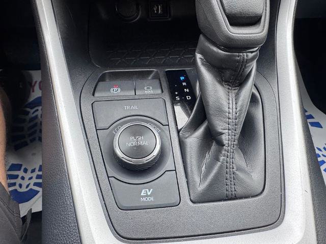 Used 2024 Toyota RAV4 XLE w/ Weather Package AWD/4WD image 20