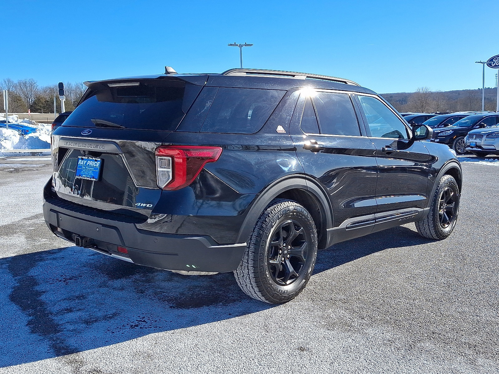 Certified 2022 Ford Explorer Timberline image 4