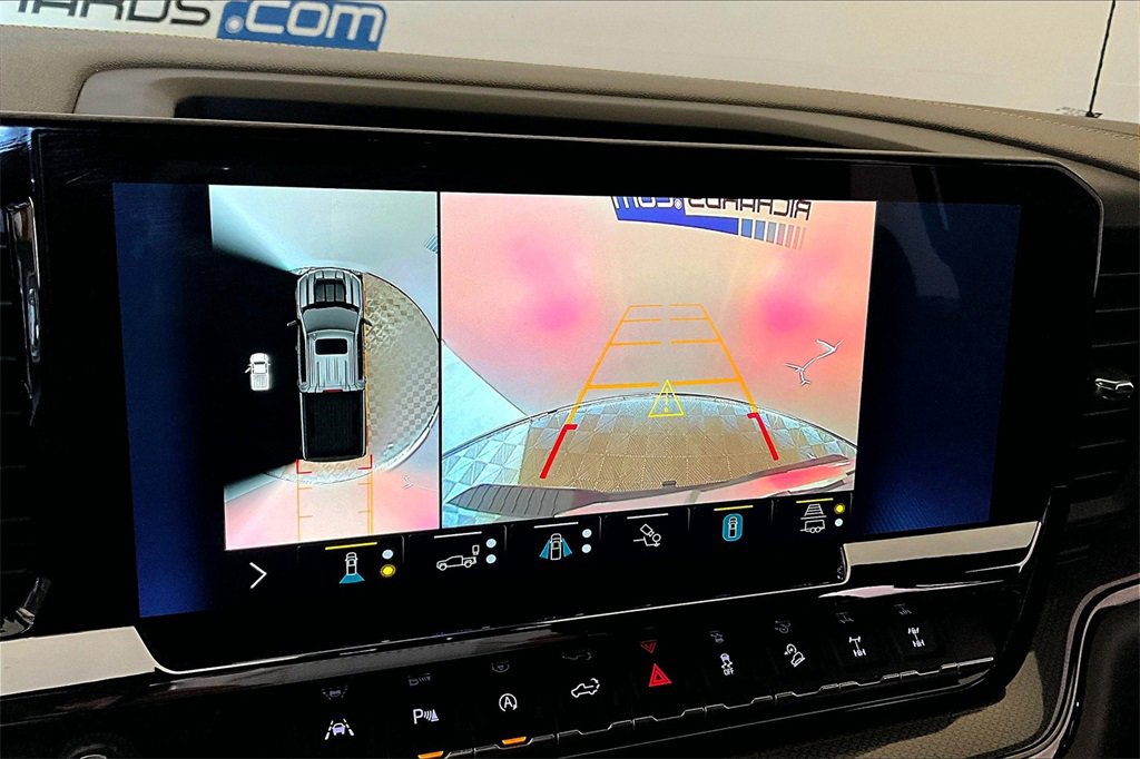 Used 2022 Chevrolet Silverado 1500 ZR2 w/ Technology Package image 19