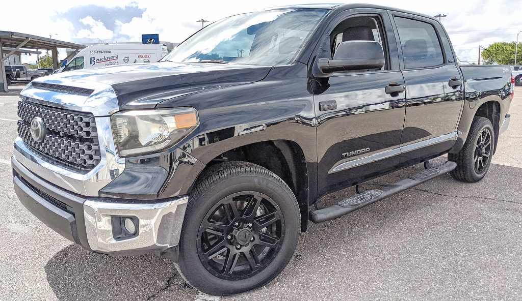 Used 2020 Toyota Tundra SR5 w/ SR5 Upgrade Package AWD/4WD image 6